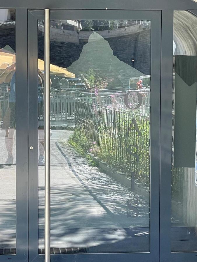 Haus Oasis Lägenhet Zermatt Exteriör bild