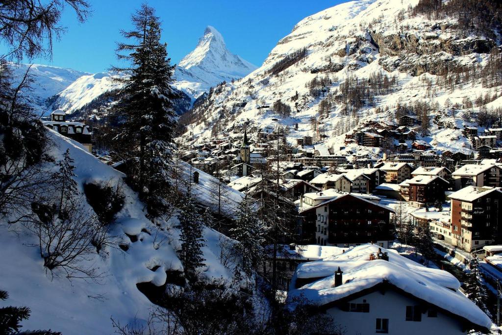 Haus Oasis Lägenhet Zermatt Rum bild
